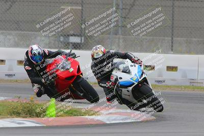 media/Oct-15-2022-Fastrack Riders (Sat) [[9a18b22502]]/Level2/Turn 9 1130am/